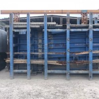 【贵州铜仁】出售40米的丅梁模板，一吨3200