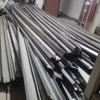 【安徽亳州】出售九成新140镀锌C型钢 长6米有20多吨