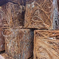 【安徽蚌埠】出售钢筋，铁丝，钢丝绳混打压块，现货150吨，70X1米5以内