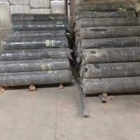 【河北衡水】出售热度丝电焊网卷2米✘25米，250丝  5✘5  75公斤，2米✘25米，320丝  5✘5  118公斤