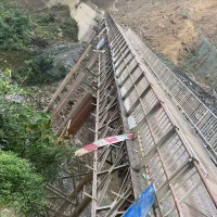 【贵州】出售60米长钢便桥，4.7米宽，530✖12mm钢支撑200米左右，3成1.5贝雷片120片