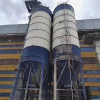 【湖北武汉】出售2台200吨水泥罐，直径4.2米，长腿带脉冲除尘器