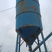 【广西梧州】出售50吨免基础水泥罐两个